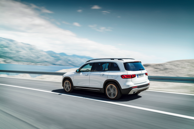 Illustration for article titled The Mercedes-Benz GLB Can Seat Seven Without Being Grotesquely Enormous